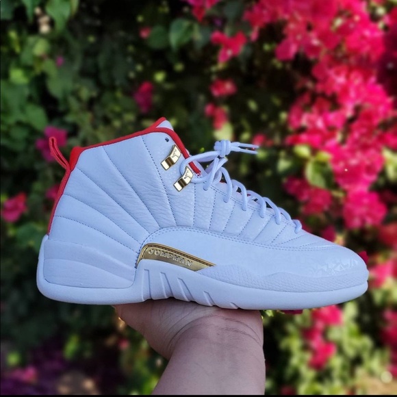Jordan 12 Fiba